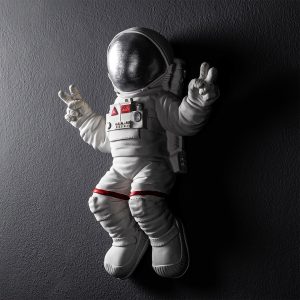 Decoratiune Peace Sign Astronaut 35x47x10 cm Poliester Alb Gri - imagine 6