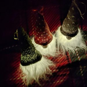 Decorațiune Luminoasă Gnome Verde din Poliester 6x6x20 cm - Lumineo - imagine 5