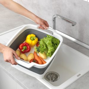 Recipient pliabil pentru spălarea vaselor Wenko Sira 39 x 32.5 x 18 cm plastic cu dop de scurgere și mânere pentru camping și uz casnic - imagine 7