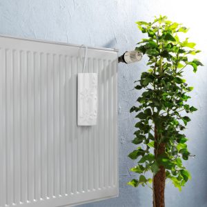 Umidificator agățat pe calorifer Wenko Flowers ceramica alb 9x4x9 cm pentru umidificarea aerului - imagine 4